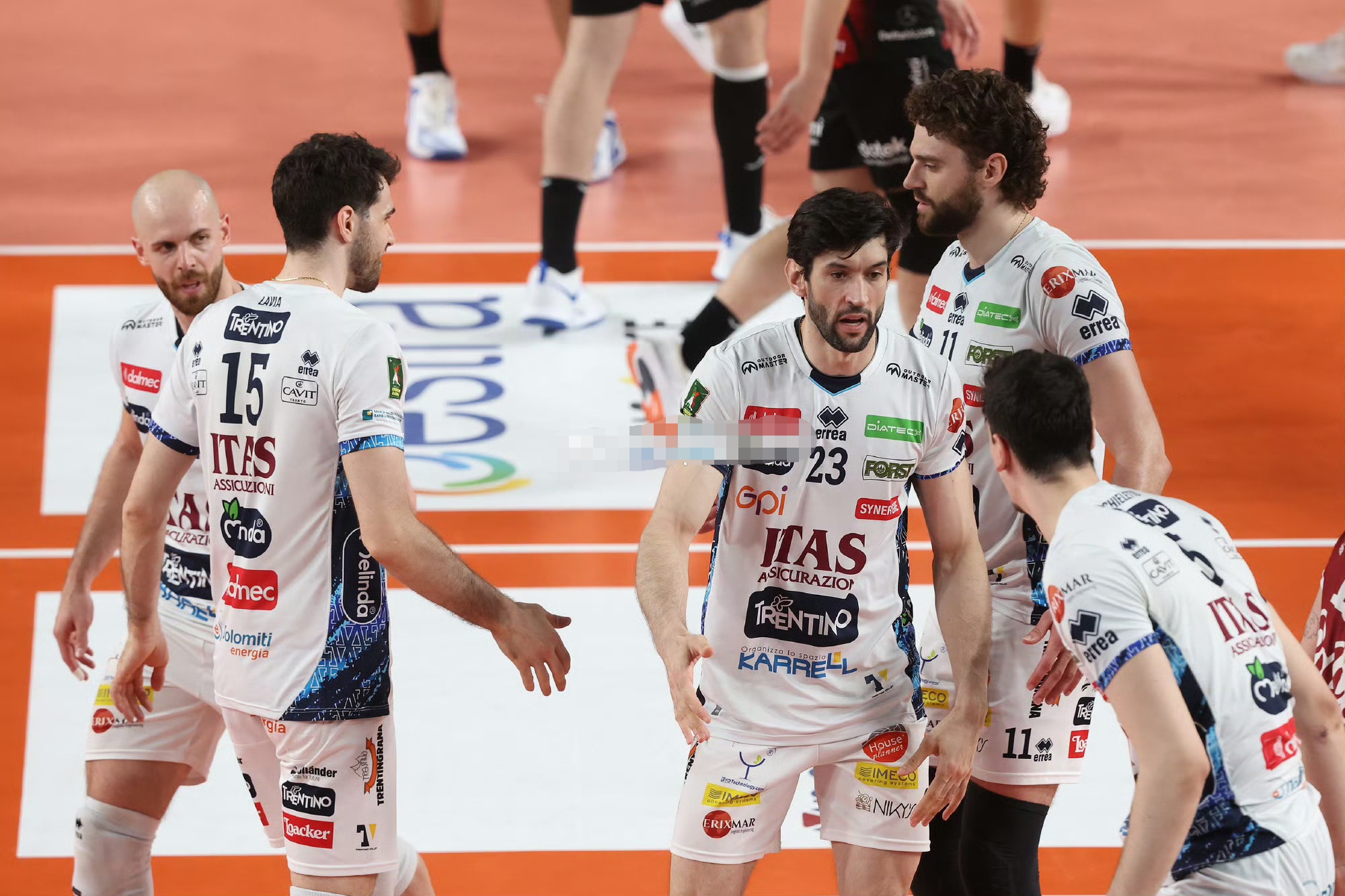 意大利杯转会期走向成谜，新疆广汇回应争议，质疑声仍在，阵容厚度经受考验 -爱游戏平台